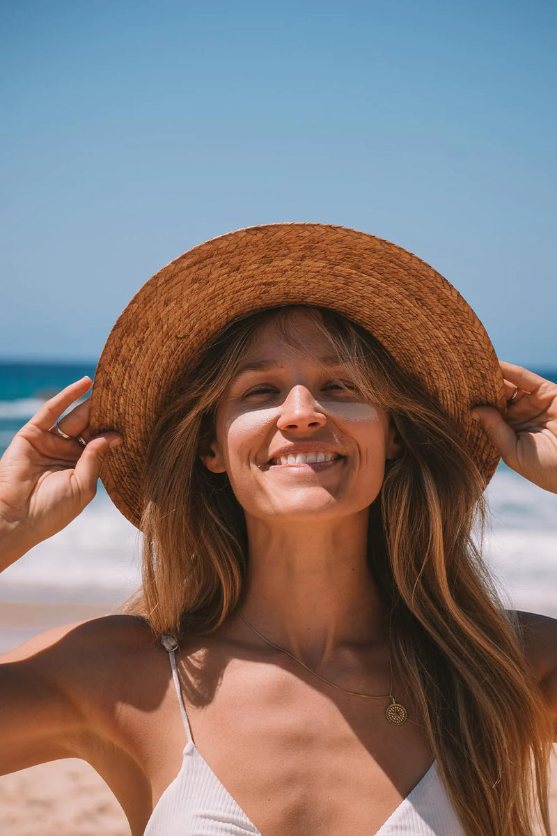 Load image into Gallery viewer, People4Ocean SPF 50+ Zinc Stick | Tinted Light 25g