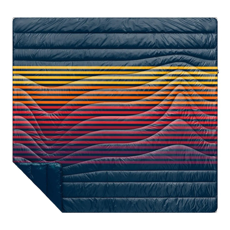 Load image into Gallery viewer, Rumpl Original Puffy Blanket - Deepwater Rays