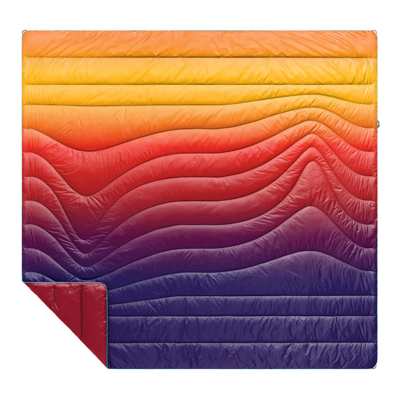 Load image into Gallery viewer, Rumpl Original Puffy Blanket - Pyro Fade