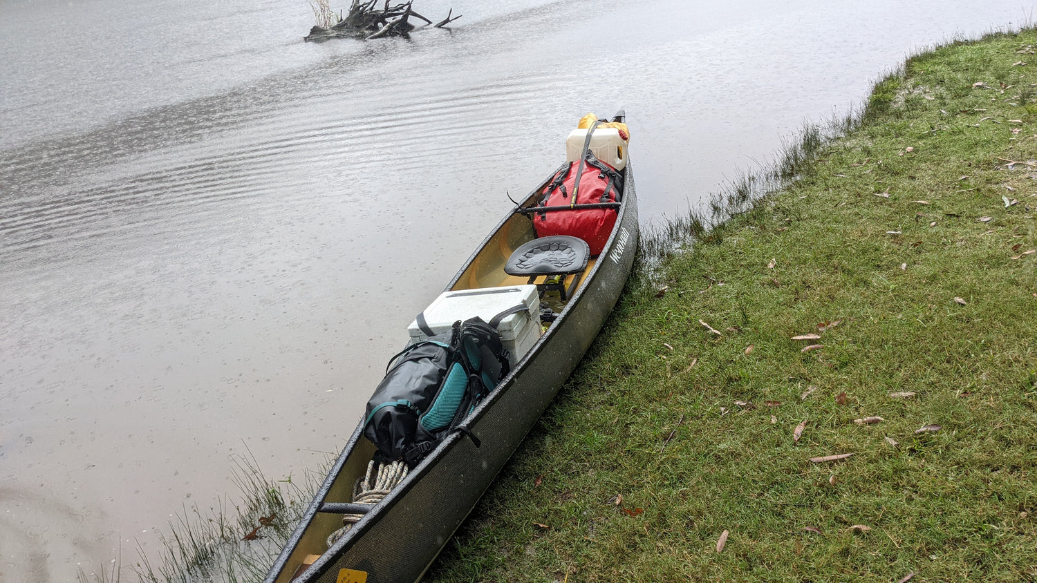 Taming the canoe – Paddle & Portage Canoes