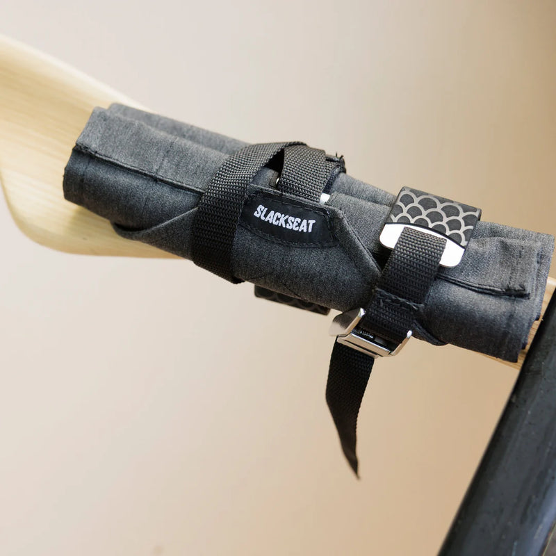 Load image into Gallery viewer, Slack Seat Portable Solo Canoe Seat
