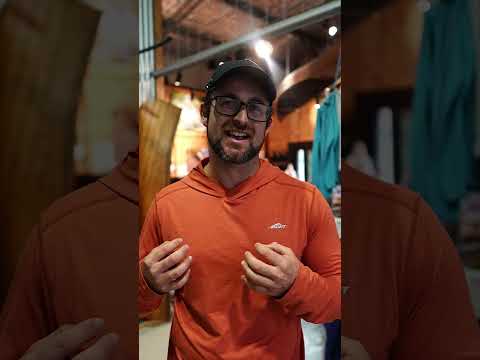 Load and play video in Gallery viewer, Mont Sundance Hoodie (Mens)
